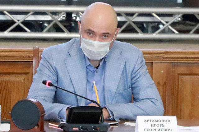 Игорь Артамонов сообщил об усилении контроля за соблюдением санитарных норм